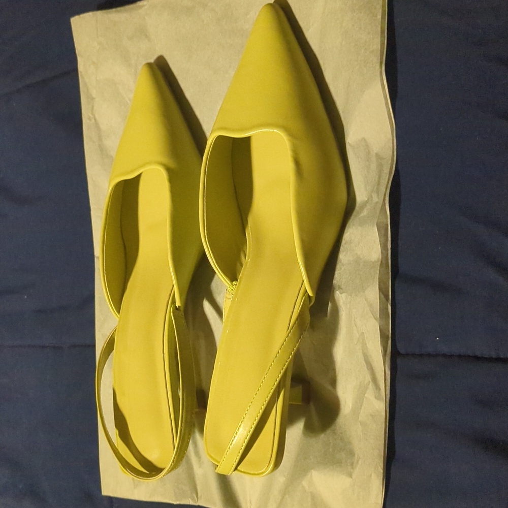 GUC Shein Pointed Toe, kitten Heel light green Slingback Pumps, Size 8 (no box) - Picture 4 of 10